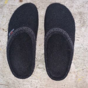 Stegmann slippers